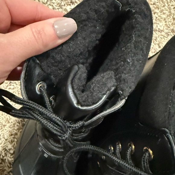 Just fab fuzzy rain boots - Picture 3 of 8